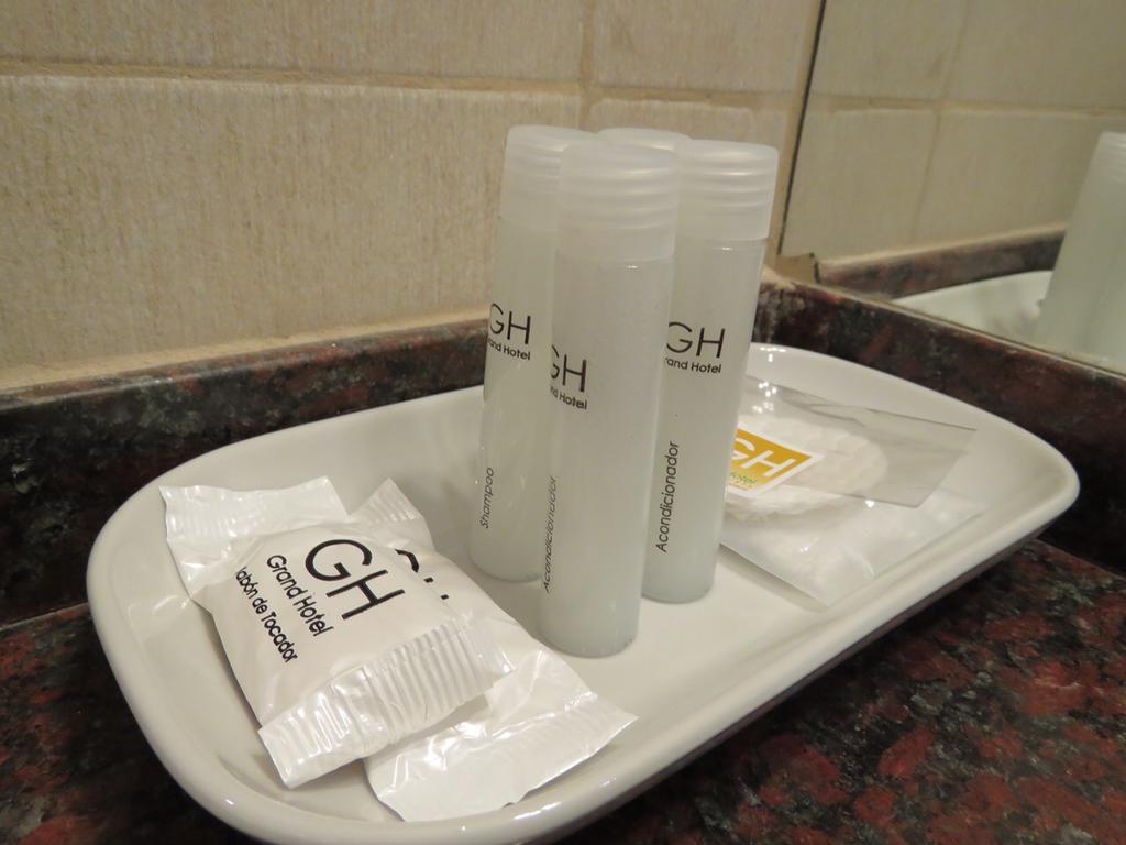 Grand Hotel Reconquista Kamer foto