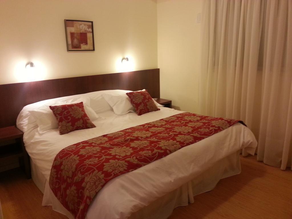Grand Hotel Reconquista Kamer foto